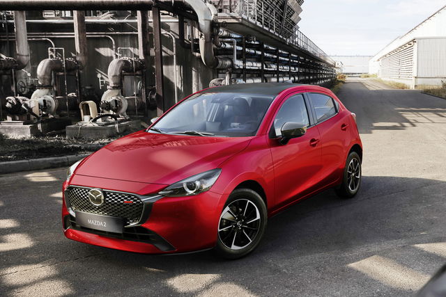 mazda-2-2023-02_01.jpg