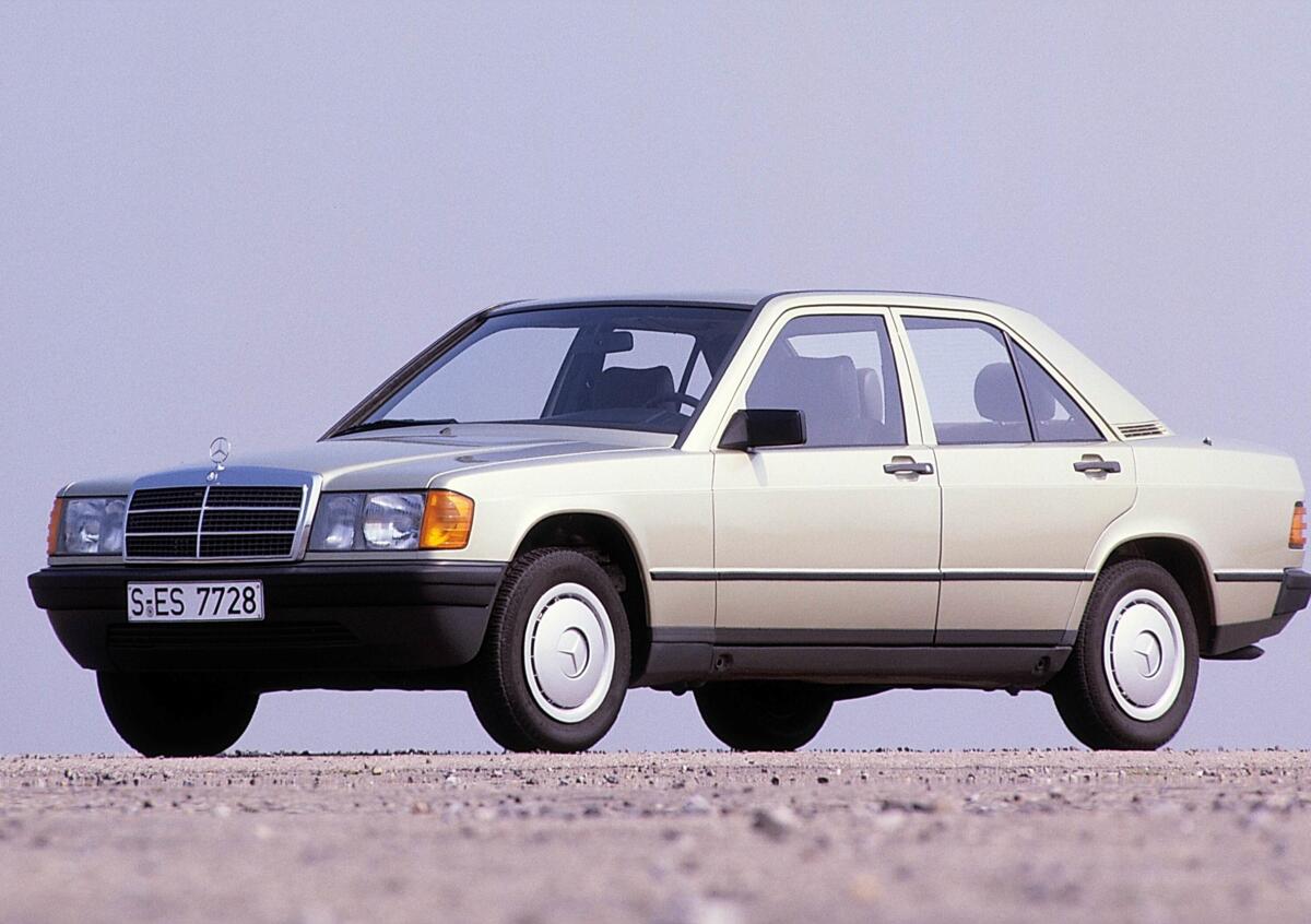 mercedes-190.jpg