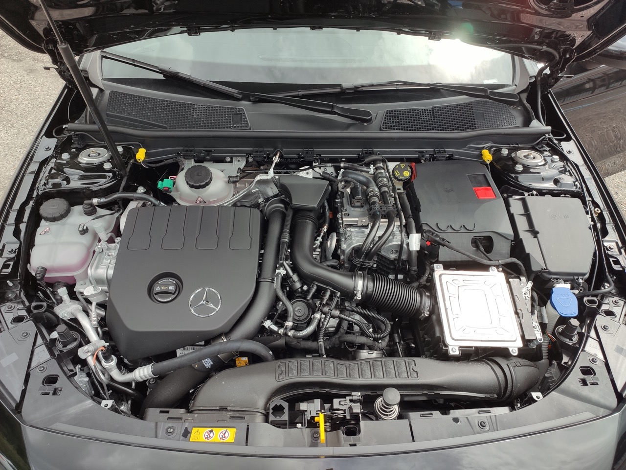 Mercedes_Classe_A_250_e_ibrida_2020_24.jpg