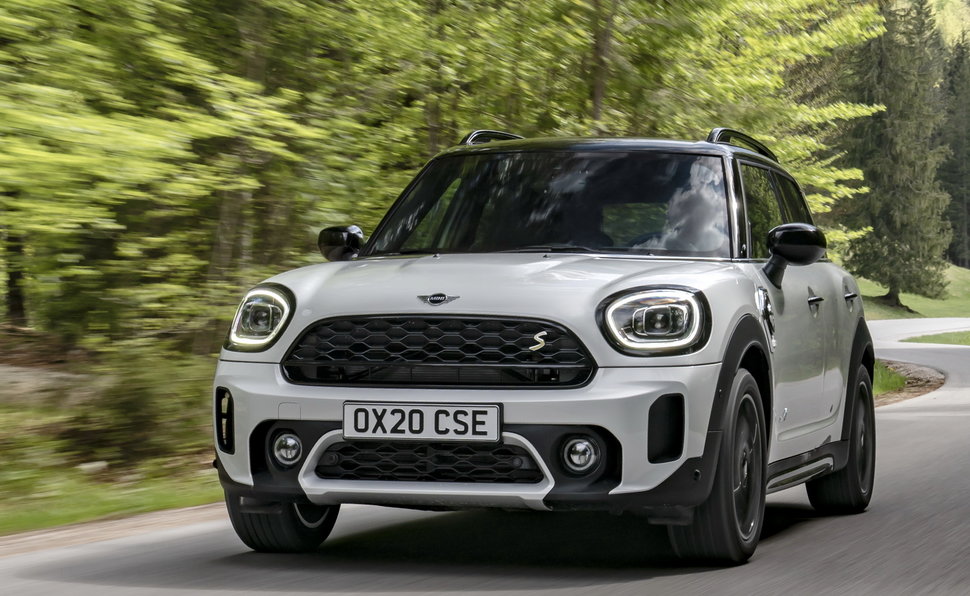 mini-countryman-se-2020-09_02.jpg
