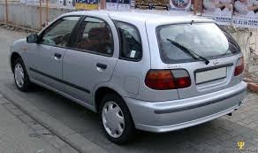 nissan almera.jpg