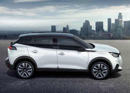 Peugeot-2008-2020-motorpoint07_thumb_425.jpg