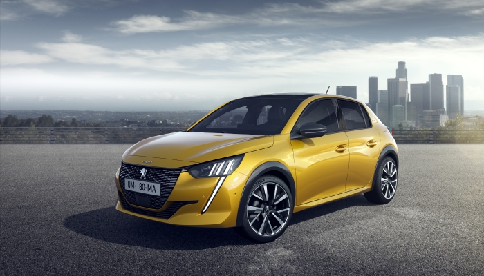 PEUGEOT_208_1902STYP105_1.jpg