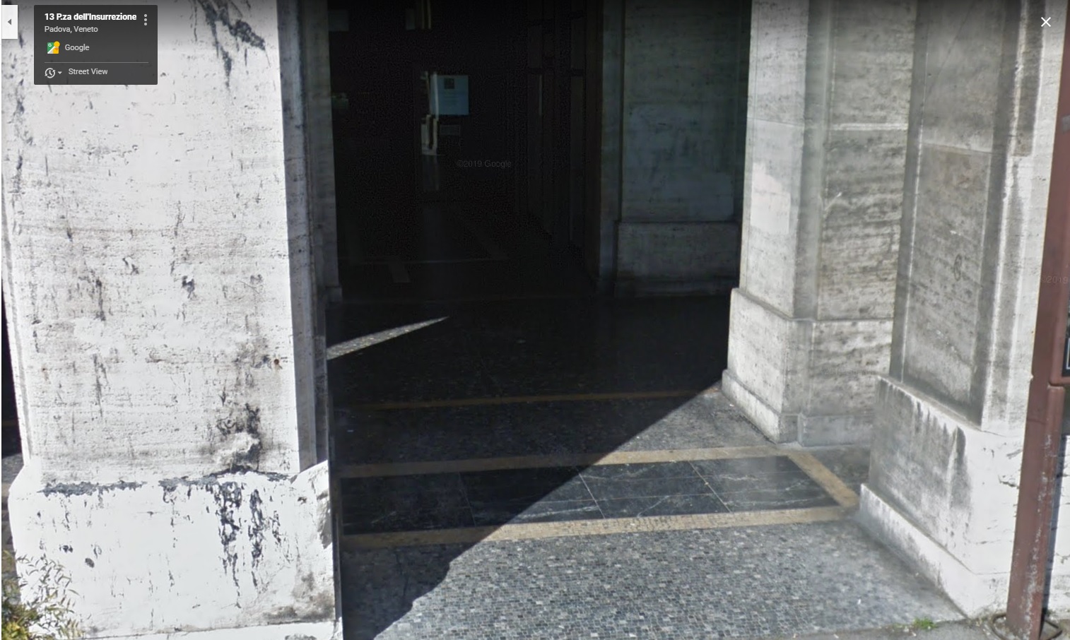 Piazza Insurrezione - Copia.jpg