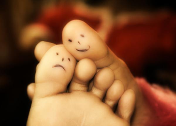 piedi-gonfi-cause-rimedi.jpg