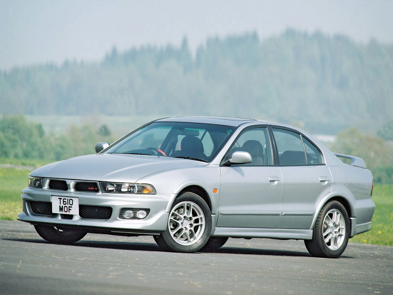 ralliart_mitsubishi_galant_vr4_uk-spec_2.jpg