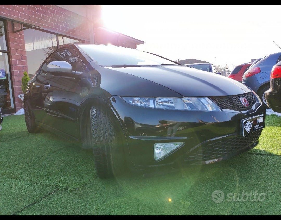 Screenshot_20220106-220321_Subito.jpg