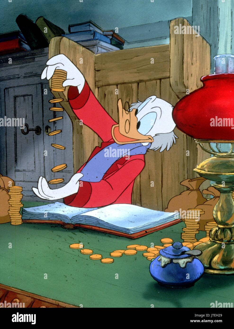 scrooge-mcduck-mickeys-christmas-carol-1983-jteh29.jpg