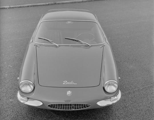 simca_abarth_2_mila_stradale.jpg.f90da2a39ed6ce81aa92b09de5630e34.jpg
