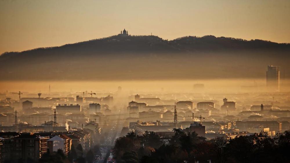 Smog a Torino IMG_0912-kJzE-U1090871903429CrC-1024x576@LaStampa.it.jpg