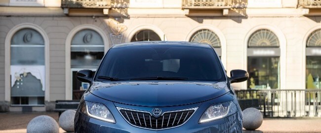 Striscia led lancia.jpg