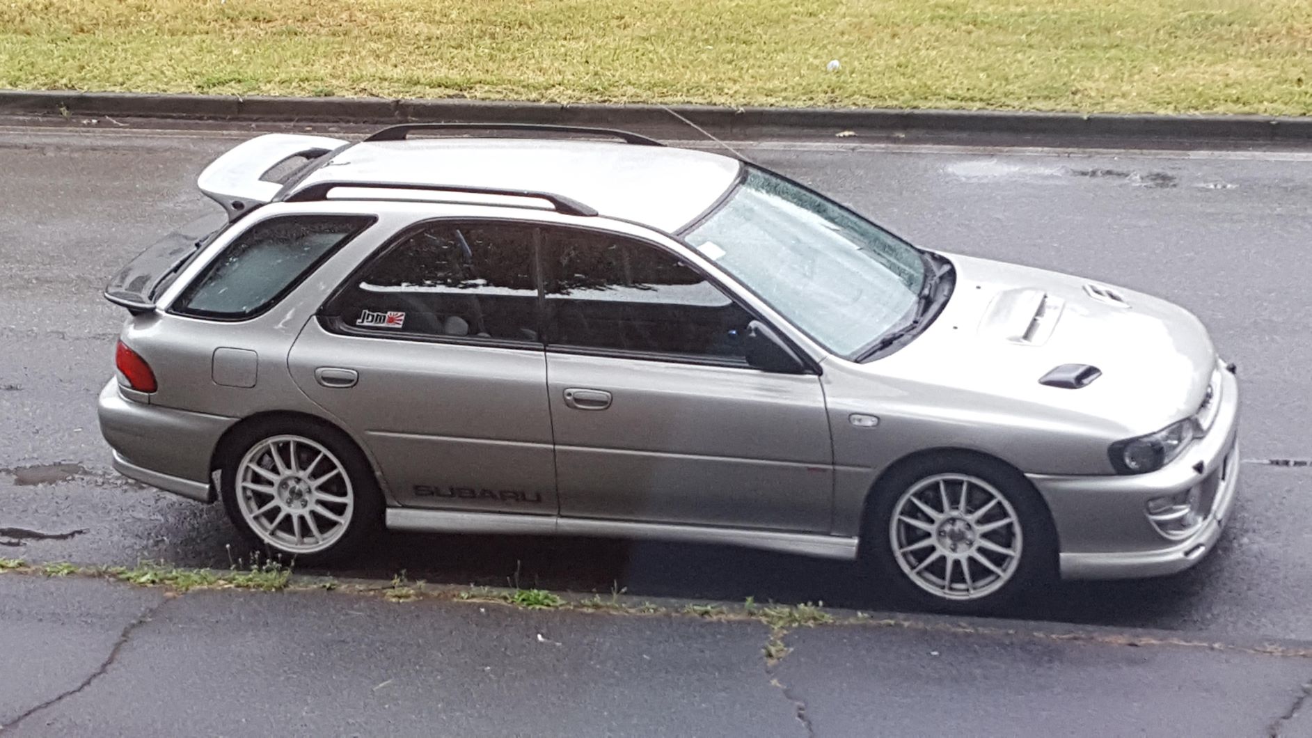 subaru 1.jpg