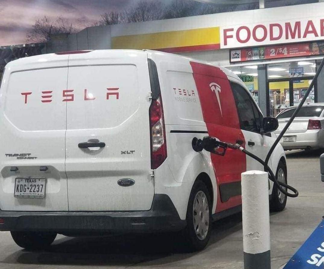 tesla.jpg