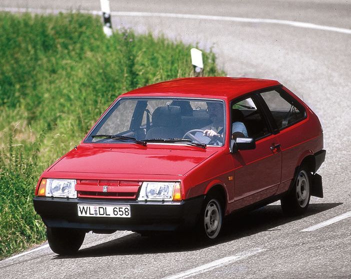 vaz-2108_01-nestandard1.jpg