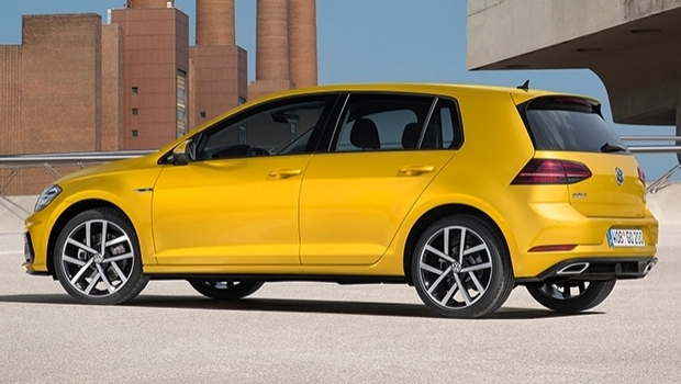 volkswagen-golf-r-line-restyling_43111ebd5d04c8e49ea9e9878784f3da9fda2.jpg