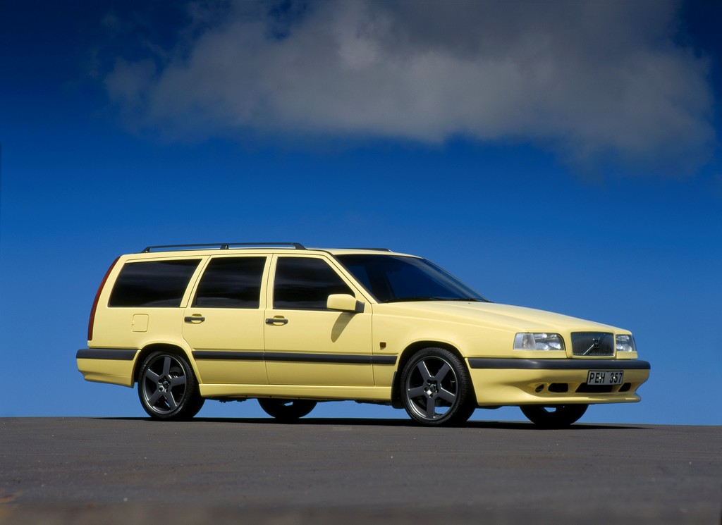 Volvo-850-T5R.jpg