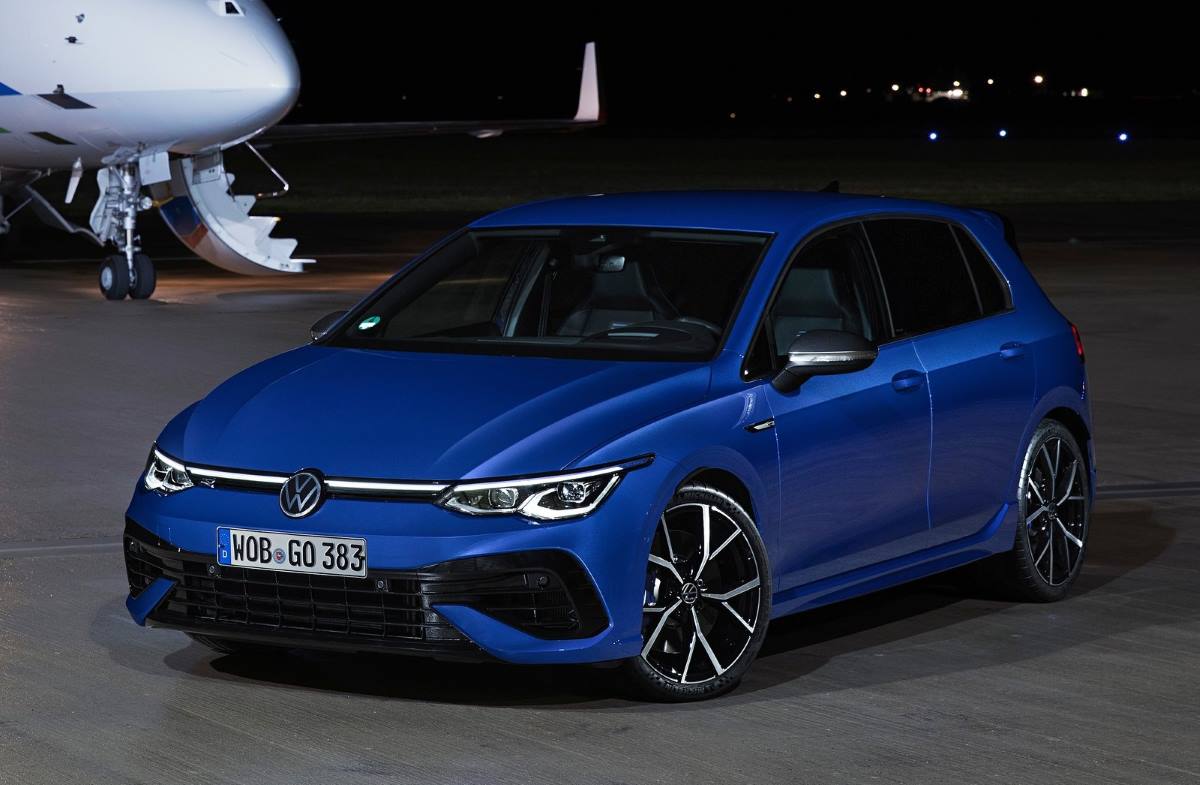 vw-golf-r-2021-2.jpeg
