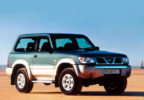 wallpapers_nissan_patrol_1997_2_b.jpg