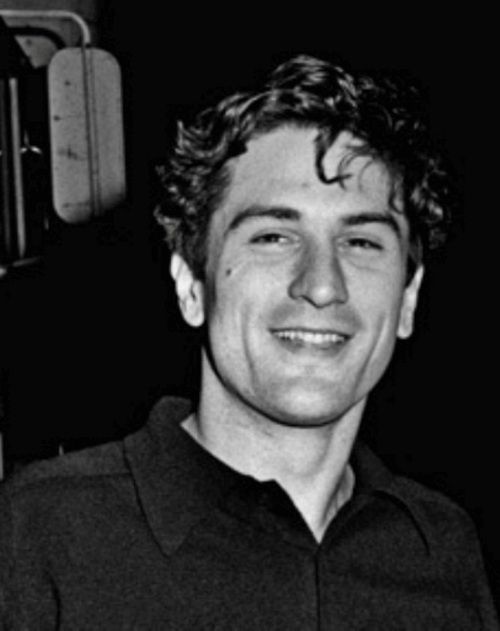 young de niro 1.jpg