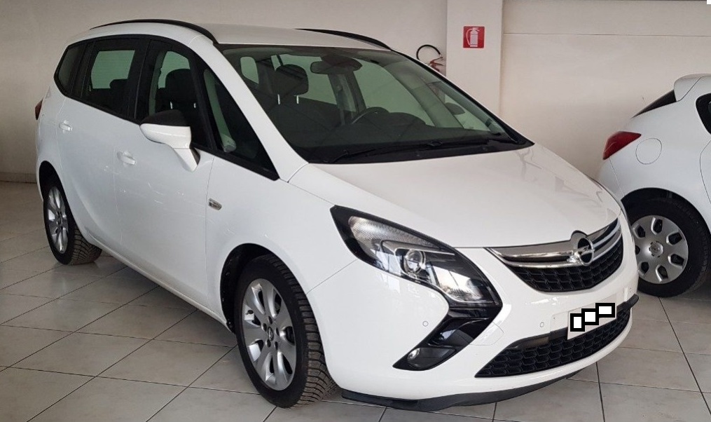 opel zafira importazione